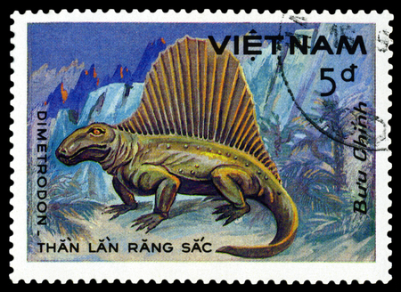 VIETNAM - CIRCA 1984: A stamp printed  in Vietnam  shows  dinosaur  Dimetrodon , series  Dinosaurs,...