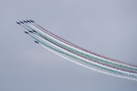 tricolor arrows aerobatic team - Port of Dusano- Lake Garda Italy 20160821のeditorial素材