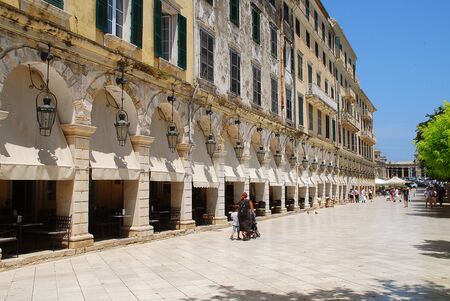 The Liston in Corfu with arcaded terraces and fashionable cafes, nearby Spianada Square, Corfu-City (Greece)の写真素材