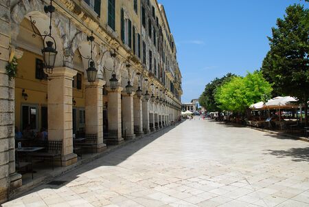 The Liston in Corfu with arcaded terraces and fashionable cafes, nearby Spianada Square, Corfu-City (Greece)の写真素材