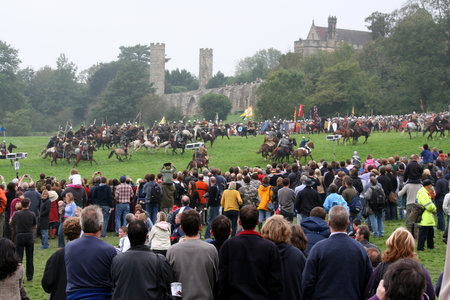 Crowds watch the Battle of Hastings reenactment in Hastings, Sussex, UK in 2006のeditorial素材