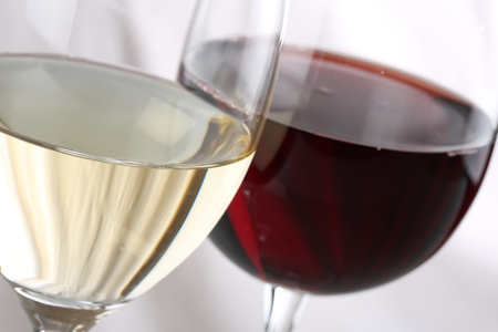 Red wine and white wine in wine glasses