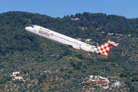 Skiathos, Greece - June 2, 2016: Volotea Boeing 717 airplane at Skiathos airport (JSI) in Greece.のeditorial素材