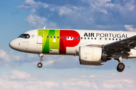 Lisbon, Portugal - September 22, 2021: TAP Air Portugal Airbus A320neo airplane at Lisbon airport (LIS) in Portugal.のeditorial素材