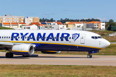Porto, Portugal - September 21, 2021: Ryanair Boeing 737-800 airplane at Porto airport (OPO) in Portugal.のeditorial素材