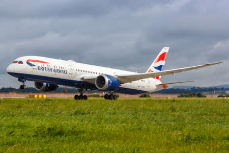 Stuttgart, Germany - September 11, 2021: British Airways Boeing 787-9 Dreamliner airplane at Stuttgart airport (STR) in Germany.のeditorial素材