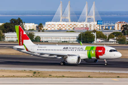 Lisbon, Portugal - September 24, 2021: TAP Air Portugal Airbus A320neo airplane at Lisbon airport (LIS) in Portugal.のeditorial素材