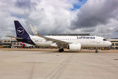 Stuttgart, Germany - September 11, 2021: Lufthansa Airbus A320neo airplane at Stuttgart airport (STR) in Germany.のeditorial素材
