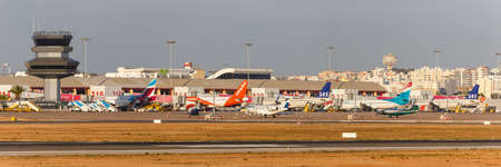 Faro, Portugal - September 25, 2021: Airplanes at Faro airport (FAO) in Portugal.のeditorial素材