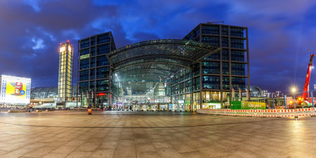 Berlin, Germany - April 22, 2021: Berlin main railway station Hauptbahnhof Hbf train modern architecture at twilight panorama in Germany.のeditorial素材