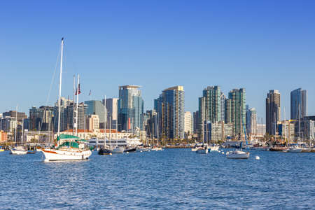 San Diego skyline California downtown city sea skyscrapers boats boatのeditorial素材