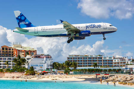 Sint Maarten, Netherlands Antilles - September 16, 2016: JetBlue Airbus A320 airplane at Sint Maarten Airport in the Netherlands Antilles.のeditorial素材
