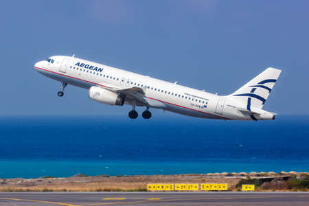 Heraklion, Greece - September 17, 2018: Aegean Airlines Airbus A320 airplane at Heraklion airport (HER) in Greece.のeditorial素材