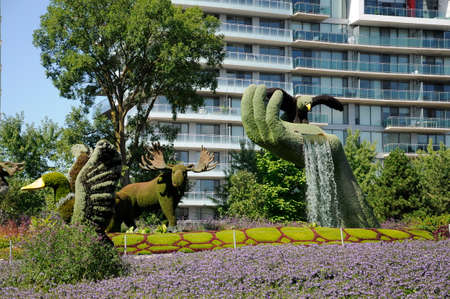 MosaiCulture 2018, Jacques Cartier Park, Gatineau, Quebec, Canada, 09/13/2018, Mother Earth; moose, one of the 45 horticultural masterpieces showcased at Jacques-Cartier Park in Gatineau.のeditorial素材