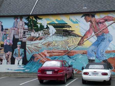 Chemainus, British Columbia, CANADA, July 13, 2009: `The Thirty-Three Metre Collage` this mural is part of the Chemainus Festival of Murals. The town is located on the east coast of Vancouver Island,のeditorial素材