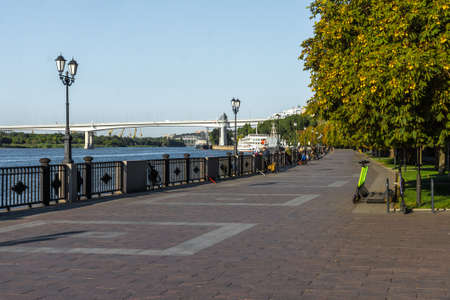 ROSTOV-ON-DON, RUSSIA - SEPTEMBER 7, 2021: Don river, embankment and Voroshilovsky bridge in the city of Rostov-on-Don. Early morningのeditorial素材