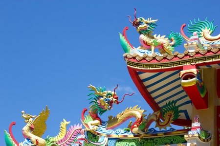 Chinese dragon on taoism temple roofの写真素材