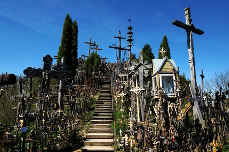 Hill of Crosses (Kryziu kalnas) in Siauliai, Lithuaniaのeditorial素材