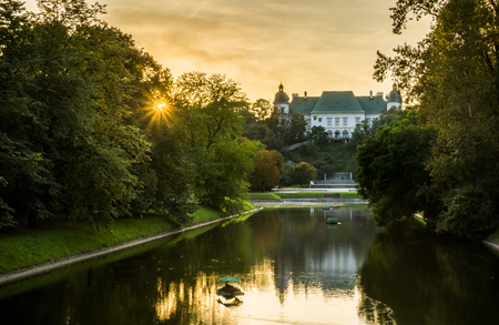 Ujazdowski castle at sunset in Warsaw, Polandのeditorial素材