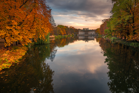 Royal Palace on the Water in Lazienki Park at autumn in Warsaw, Polandのeditorial素材