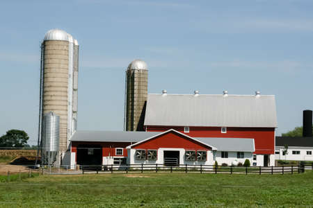 Amish farm with red barn in Lancaster, PAの写真素材
