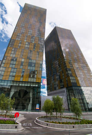LAS VEGAS, NEVADA - OCTOBER  03: The Aria Resort and Casino towers preparing for the VIVA ELVIS, Cirque de Soleil show on 03 October, 2011, in Las Vegas, NVのeditorial素材