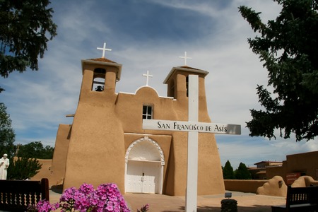San Francisco de Asis Mission Church in New Mexicoの写真素材