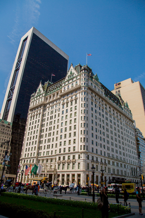 NEW YORK, USA - APRIL 21, 2016: Unidentified people on the street of New York, USA. With more tha 8 million citizens it  is the most populous city in the United States.のeditorial素材