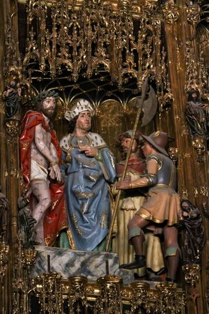 TOLEDO, SPAIN - MARCH 15, 2016: Detail from the interior of the Toledo Cathedral. It is considered by many to be one of the most important buildings of the Gothic style of the 13th century in Spain.のeditorial素材