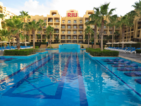 CABO SAN LUCAS, MEXICO - AUGUST 8, 2014: Unidentified people at RIU Santa Fe Hotel at Cabo San Lucas, Mexico. It is a 5 star hotel at Baja California with 902 guest rooms.のeditorial素材