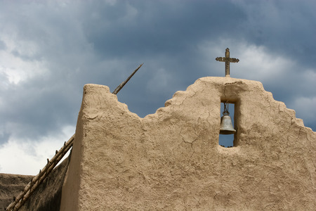 San Lorenzo de Picuris church in New Mexicoの写真素材