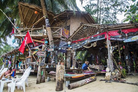 KO PHA NGAN - FEBRUARY 8, 2016: Unidentified people at Ko Pha Ngan island in Thailand. Island is part of the Samui Archipelago and is famous  backpacker destination.のeditorial素材