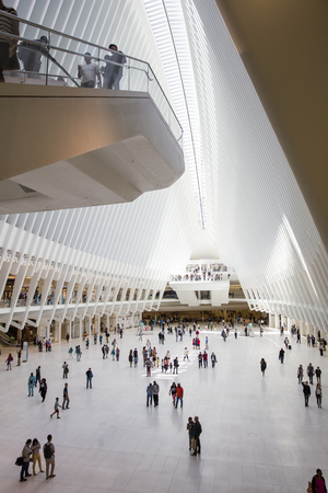 NEW YORK, UNITED STATES - AUGUST 30, 2017: Unidentified people at Oculus in New York. Oculus, a mind-boggling glass-and-steel structure designed by Spanish architect Santiago Calatrava.のeditorial素材