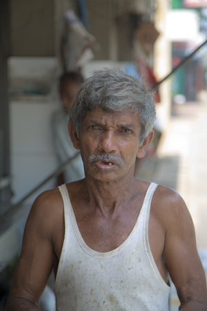 GALLE, SRI LANKA - JANUARY 24, 2014: Old fisherman from Galle, Sri Lanka.のeditorial素材