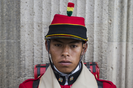 LA PAZ, BOLIVIA - JANUARY 12, 2018: Unidentified soldier at Mausoleum of Marshal Andres de Santa Cruz in La Paz, Bolivia.のeditorial素材