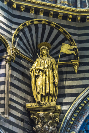 SIENA, ITALY - APRIL 8, 2016: Interior of the Siena cathedral in Italy. Siena cathedral is dedicated to the Assumption of Mary.のeditorial素材