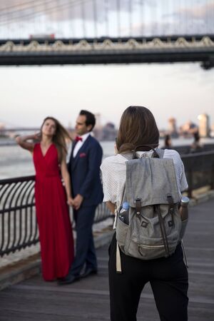 NEW YORK, USA - AUGUST 25, 2017: Unidentified wedding couple at Brooklyn Heights in New York City. Brooklyn Heights is popular wedding photoshooting place.のeditorial素材