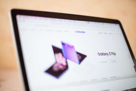 BELGRADE, SERBIA - MARCH 9, 2020: Samsung web site on computer screen. Samsung is a South Korean multinational conglomerate founded at 1938.のeditorial素材