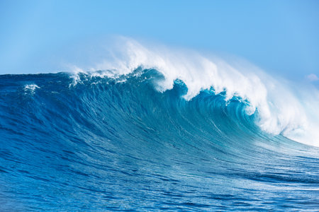 Large Powerful Ocean Waveの写真素材