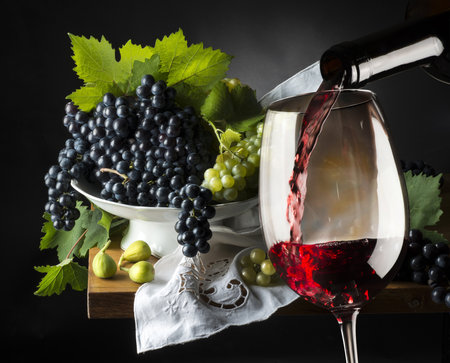 Grapes on the wooden tableの写真素材