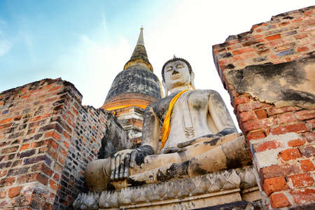 Buddha and pagoda in Ayutthaya historical park, Thailandの写真素材