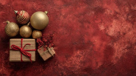 Elegant winter holiday border using snowflake-themed gold accents.の写真素材