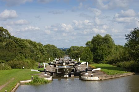 hatton locks, a flight of 21 locks on the grand union canal in warwickshire englandの写真素材