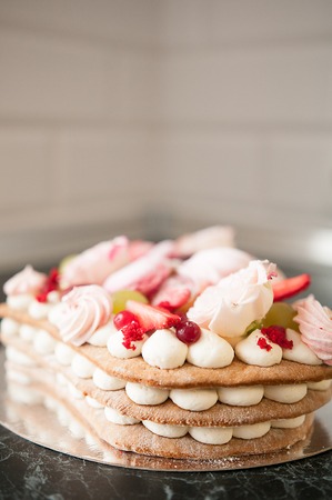 Heart shaped cake for Valentine's Day or mother's day on backgroundの写真素材