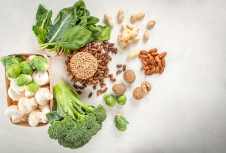 Selection of products with a high content of vegetable protein: broccoli, brussels sprouts, nuts - walnuts, hazelnuts, almonds, peanuts - beans, lentils, chickpeasの写真素材