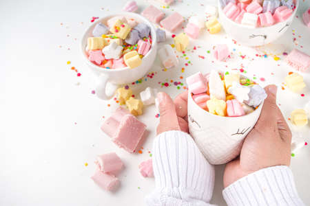 Rainbow unicorn hot chocolateの写真素材