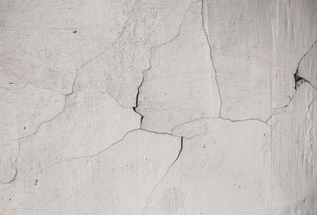 background texture white wall broken old crackedの写真素材