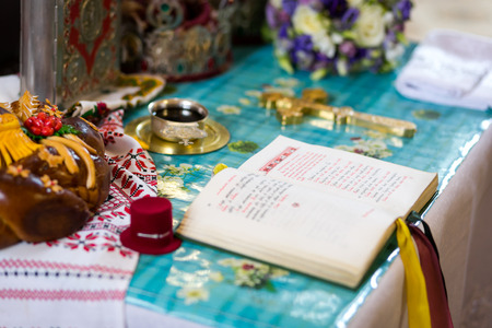 church utensil on an altar, wedding ceremony, glans, bridal bouquetの写真素材