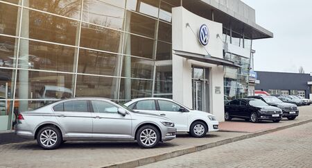 08 of February 2019 - Vinnitsa, Ukraine. Showroom of Volkswagen VWのeditorial素材