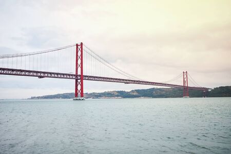 The 25 April bridge (Ponte 25 de Abril) is a steel suspension bridge located in Lisbon, Portugal,...